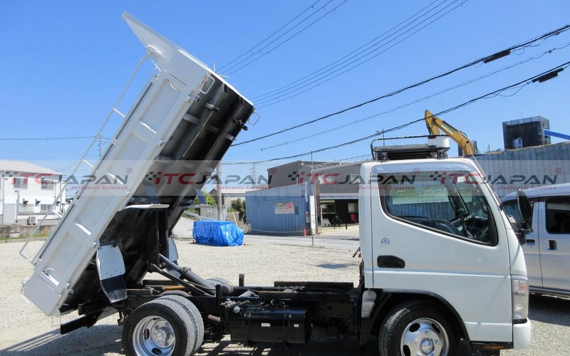MITSUBISHI FUSO CANTER (2007)