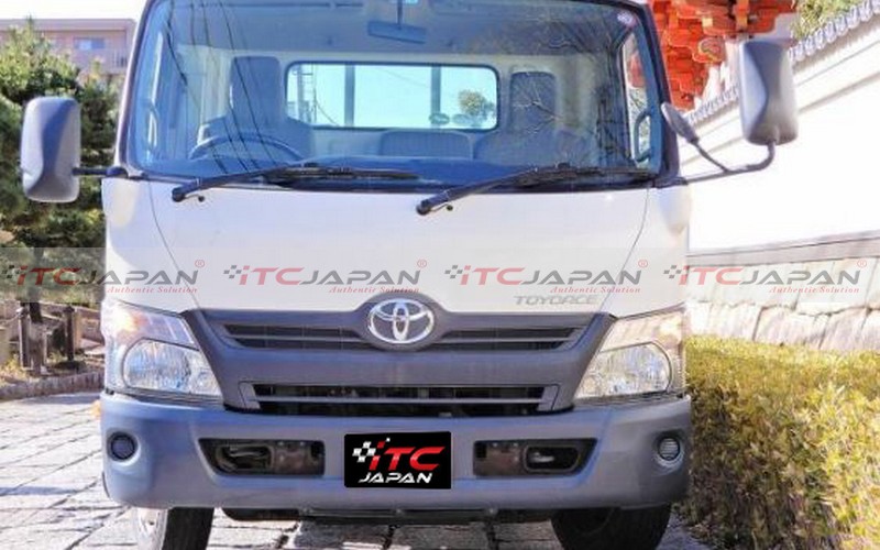 TOYOTA TOYOACE (2013)
