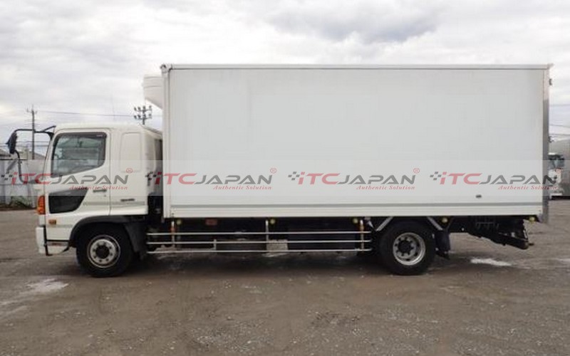 HINO RANGER REFRIGERATOR (2013)