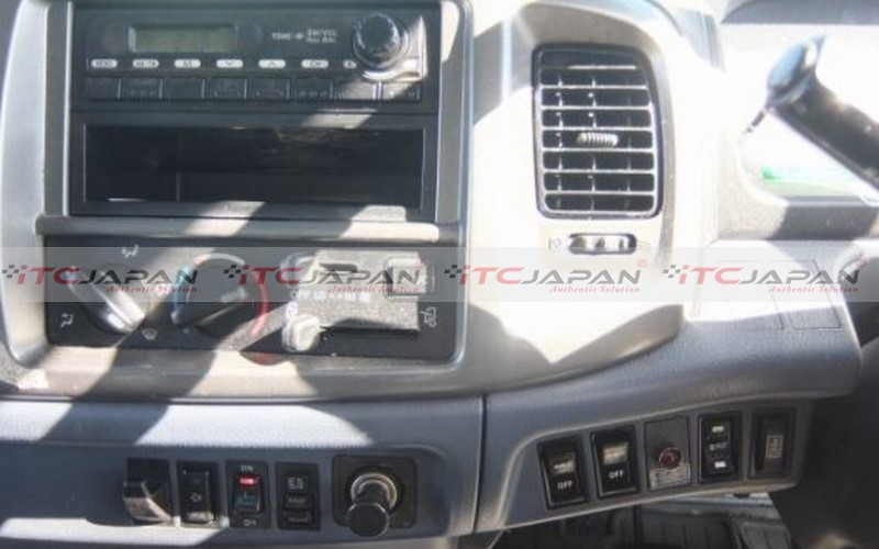 HINO RANGER (2006)