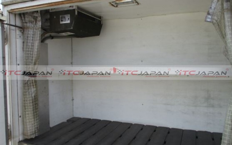 NISSAN ATLAS REFRIGERATOR (2008)