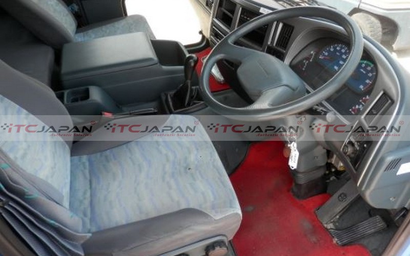 NISSAN CONDOR (2005)
