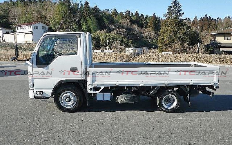 MAZDA TITAN (2011)
