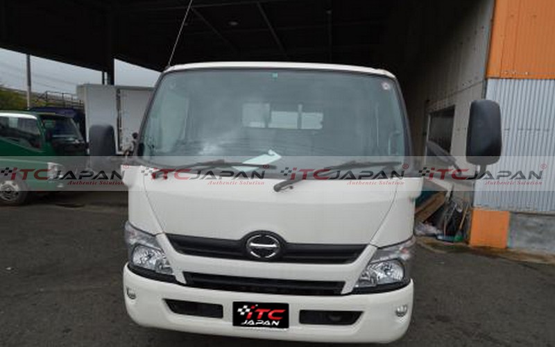 HINO DUTRO (2013)
