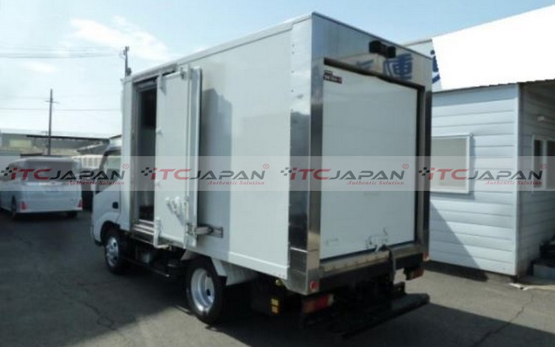TOYOTA TOYOACE REFRIGERATOR (2007)