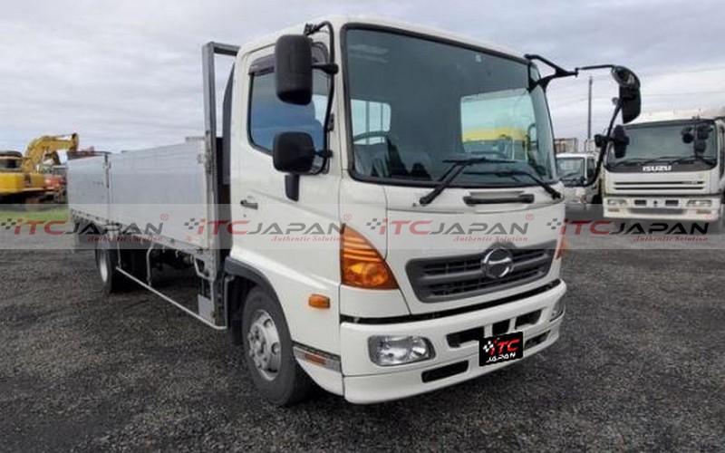 HINO RANGER (2013)