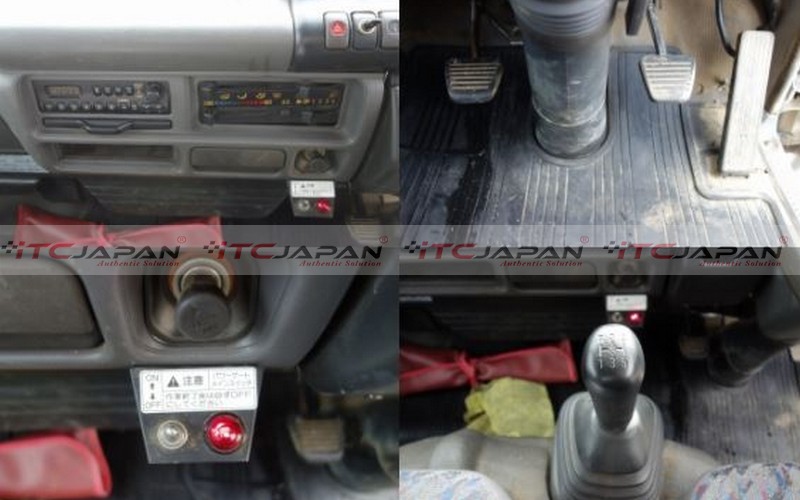 NISSAN ATLAS (2003)