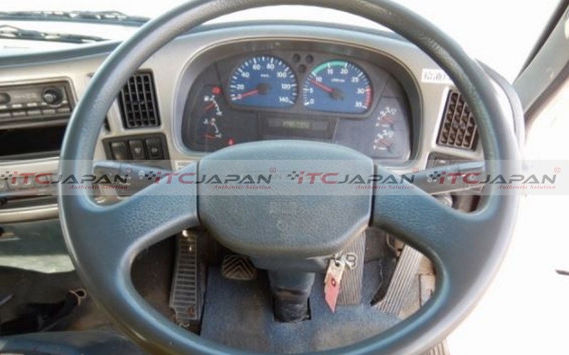 NISSAN CONDOR (2005)