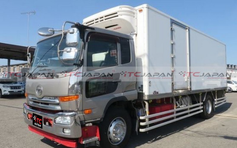 NISSAN CONDOR REFRIGERATOR (2012)