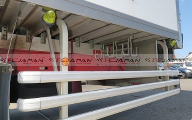 NISSAN CONDOR REFRIGERATOR (2012)