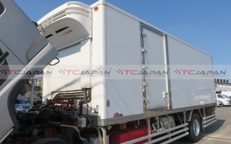 NISSAN CONDOR REFRIGERATOR (2012)