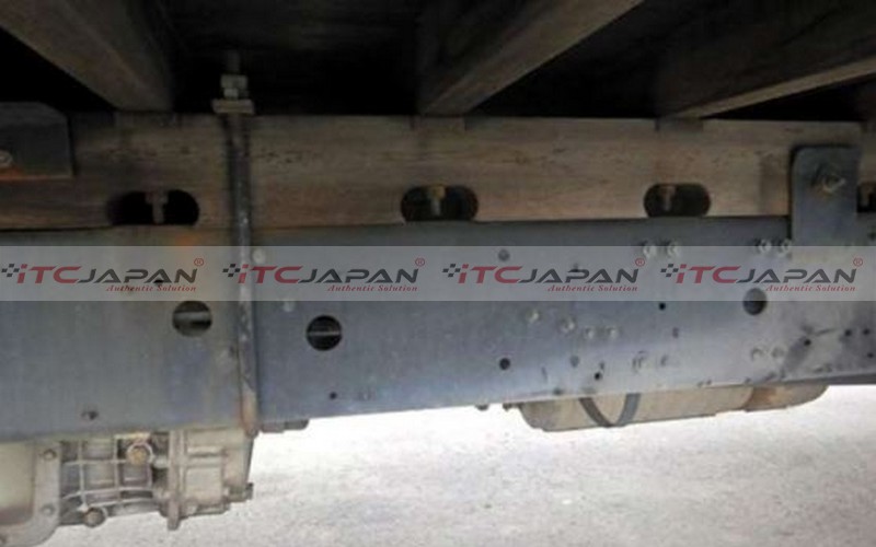 MITSUBISHI FUSO FIGHTER (2006)