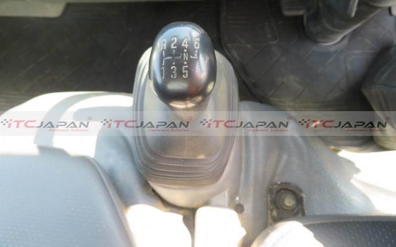 MAZDA TITAN (2007)