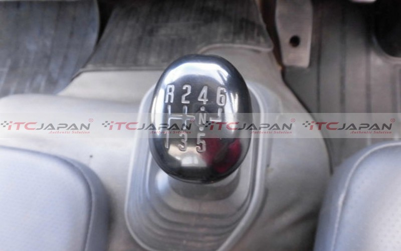 ISUZU FORWARD (2009)