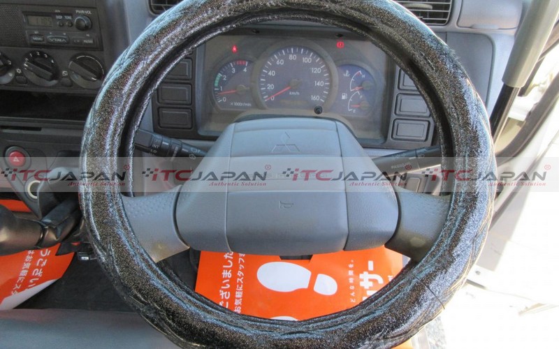 MITSUBISHI FUSO CANTER (2007)