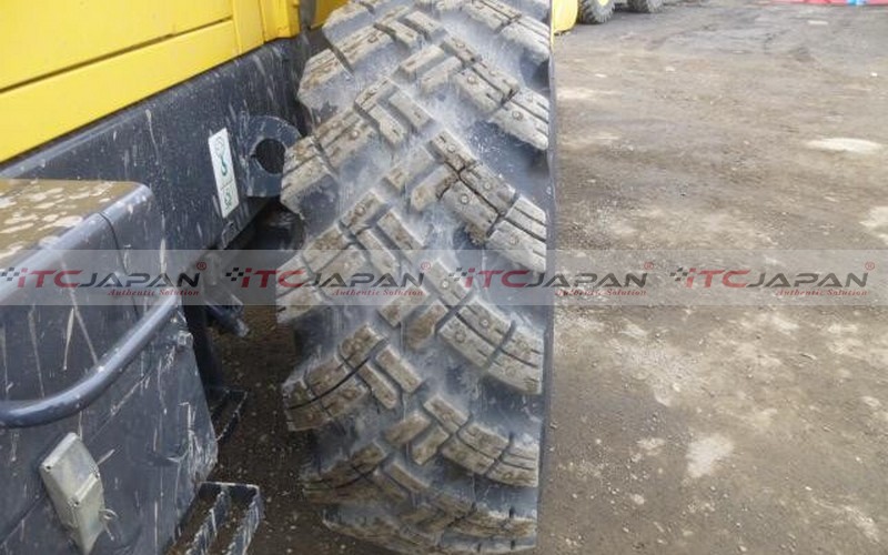 KOMATSU WHEEL LOADERS (2012)