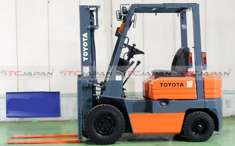 TOYOTA FORKLIFTS (1993)