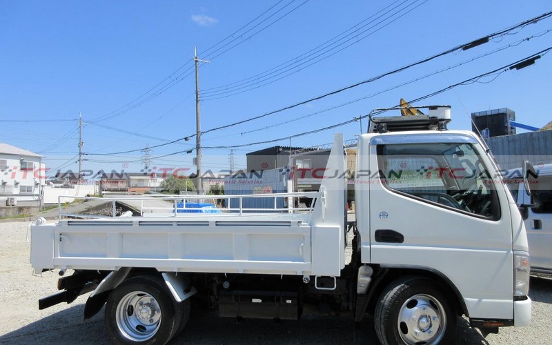 MITSUBISHI FUSO CANTER (2007)