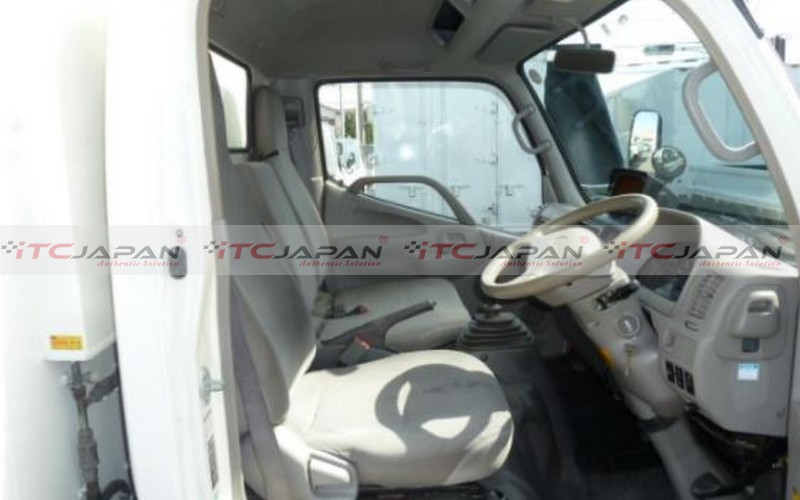 TOYOTA TOYOACE REFRIGERATOR (2007)