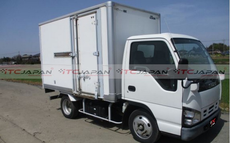 ISUZU ELF (2006)