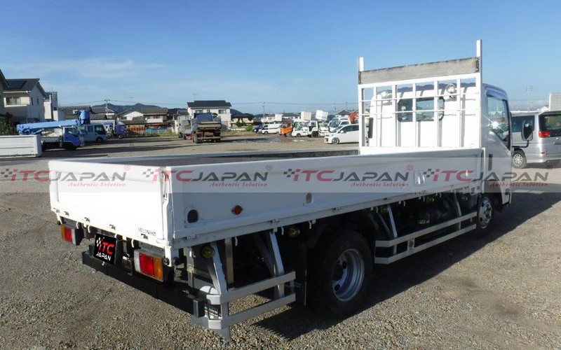 ISUZU ELF (2007)