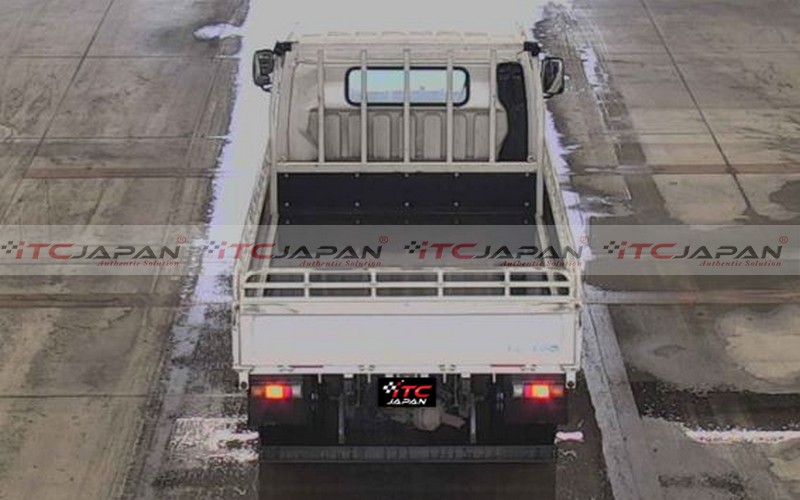 NISSAN ATLAS (2015)