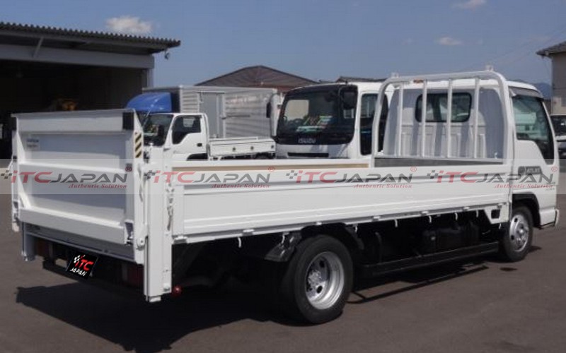 NISSAN ATLAS (2003)