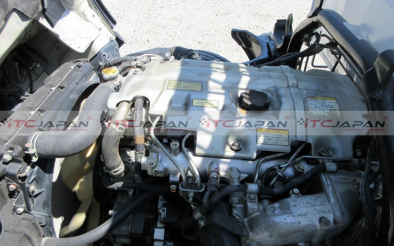 MITSUBISHI FUSO CANTER (2007)