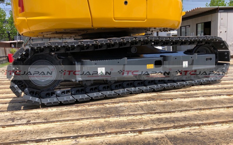KOMATSU EXCAVATORS (2018)