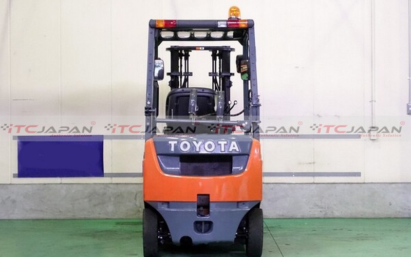 TOYOTA FORKLIFTS (2016)