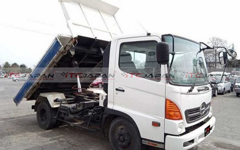 HINO RANGER (2003)