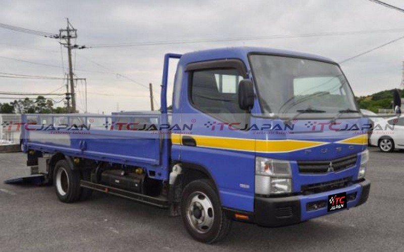 MITSUBISHI CANTER (2013)