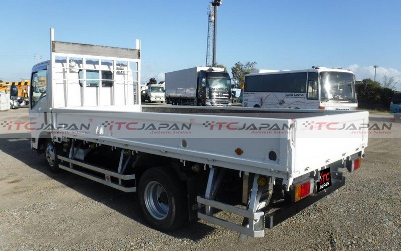 ISUZU ELF (2007)