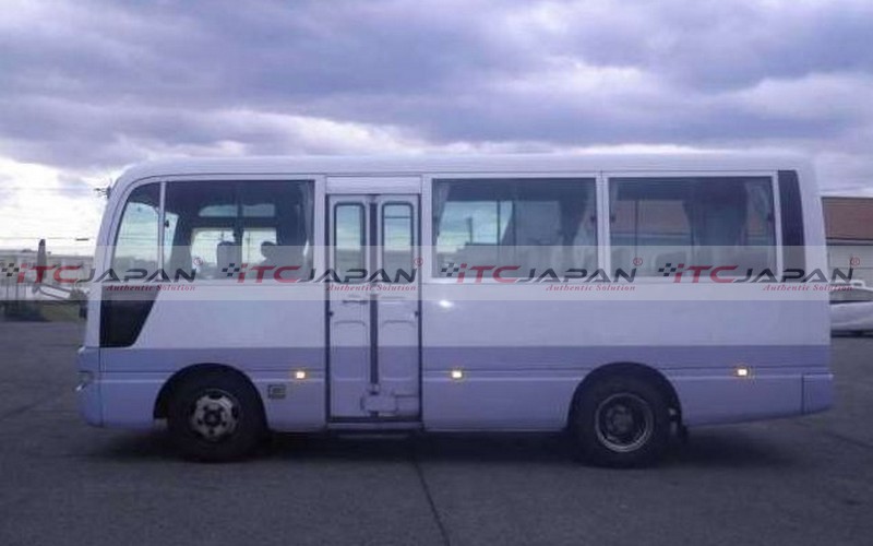 NISSAN CIVILIAN (2008)