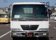 NISSAN CONDOR (2005)