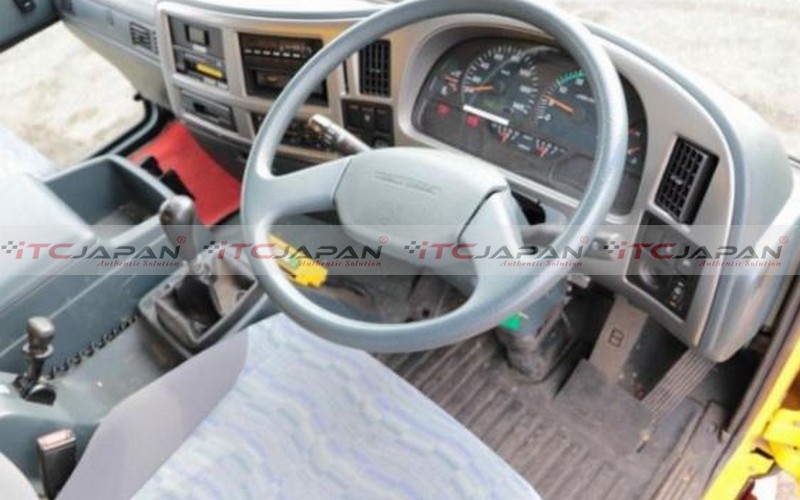 NISSAN CONDOR (2007)