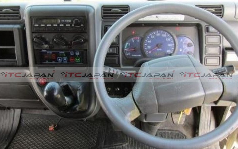 MITSUBISHI CANTER REFRIGERATOR (2007)
