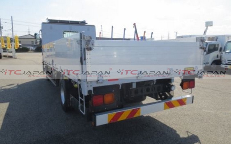NISSAN CONDOR (2015)