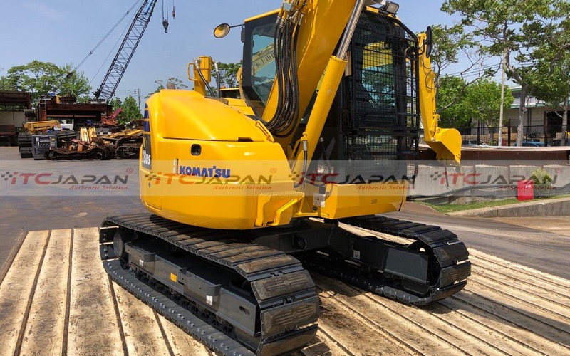 KOMATSU EXCAVATORS (2018)