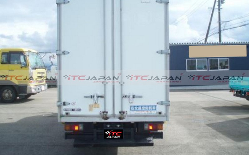 HINO DUTRO (2008)