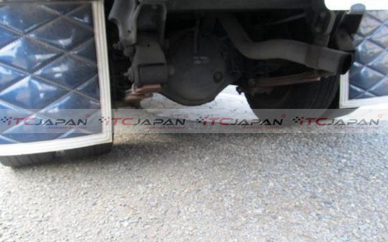 MITSUBISHI CANTER (2005)