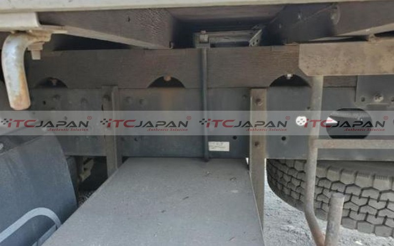 MITSUBISHI FUSO FIGHTER (2009)
