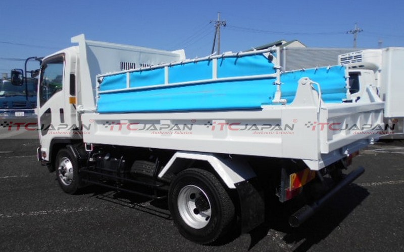 ISUZU FORWARD (2011)
