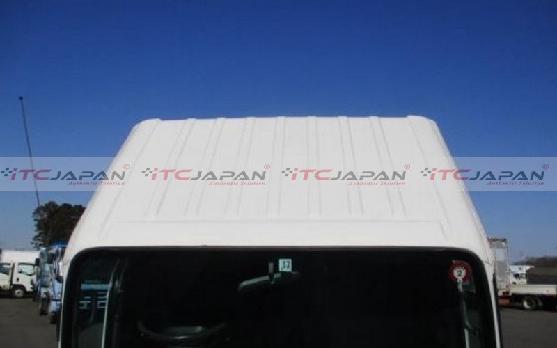ISUZU ELF (2009)