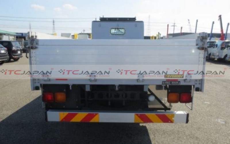 NISSAN CONDOR (2015)
