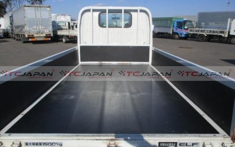 ISUZU ELF (2009)