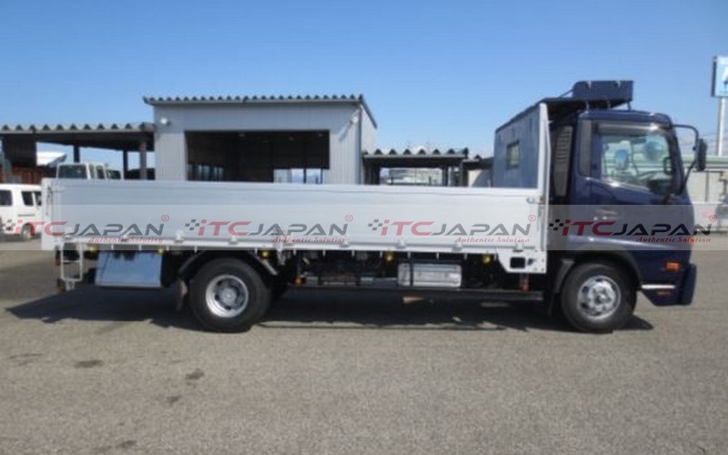 NISSAN CONDOR (2015)
