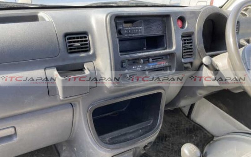 DAIHATSU HIJET TRUCK (2007)