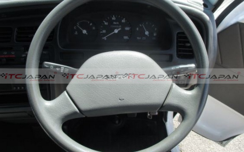 SUZUKI CARRY TRUCK (1998)