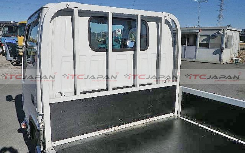 MAZDA TITAN (2011)